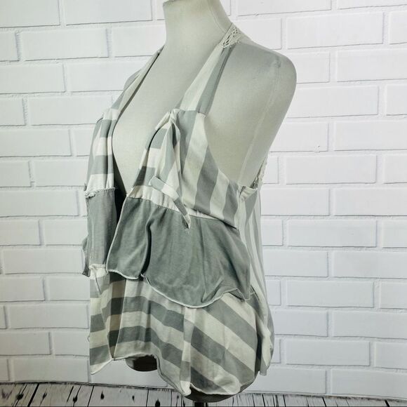 10/$25🦋 Aviva Gray & White Striped Open-Front Cardigan - Size Medium - Picture 2 of 11